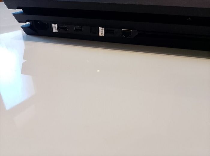 Playstation 4 Pro 1TB HDD PS4