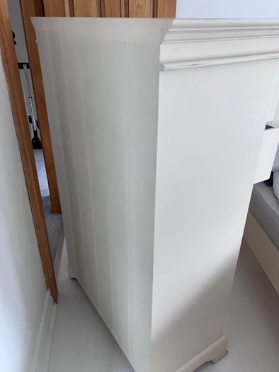 Chest if drawers