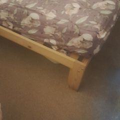Single  bed  with mattress