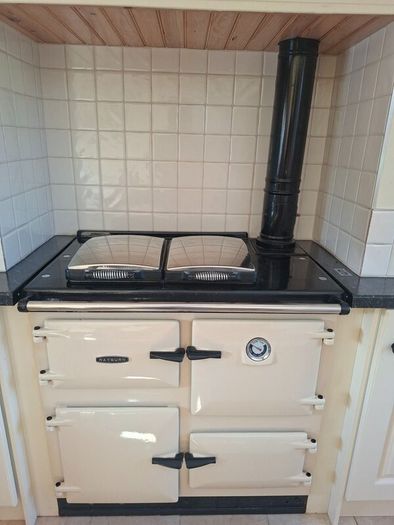 Rayburn cooker