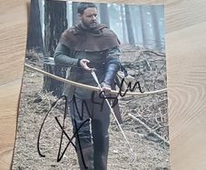 Russel Crowe autographed pic A4 size