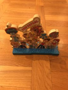 Paw Patrol stacking game