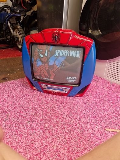 vintage  spiderman  dvd player