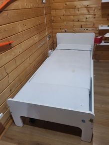 Toddler bed