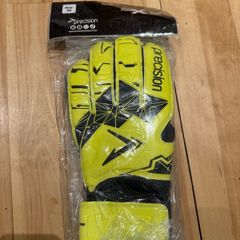 Precision Goalkeeper Gloves (Size 9)