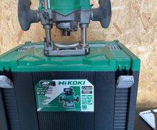 Hikoki router