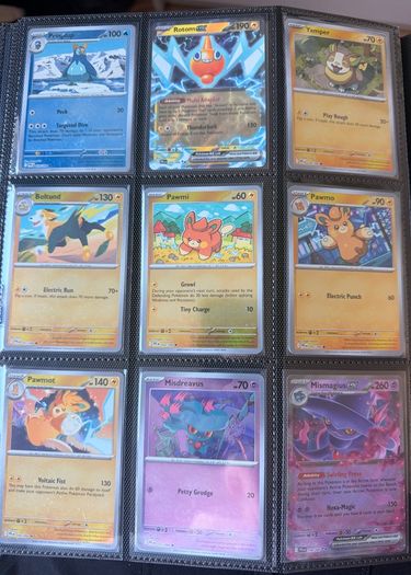 Pokemon: Phantasmal flames Master set (not complete)