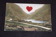 Ireland Postcard : Road Thru The Gap , Killarney , Co. Kerry - 1900s