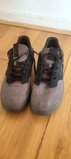 Adidas Five Ten Mountain Bike