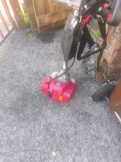 50cc strimmer