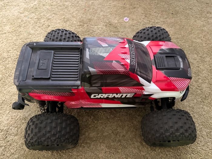 Arrma Granite 223s 4x4