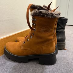 winter boots brown