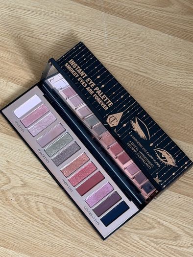 Charlotte Tilbury Instant Eye Palette Smokey Eyes Are Forever