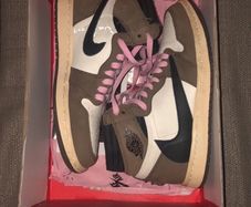 Jordan 1Travis Scott High Mocha
