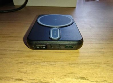 Magnetic Wireless Power Bank 5000mAh MagSafe
