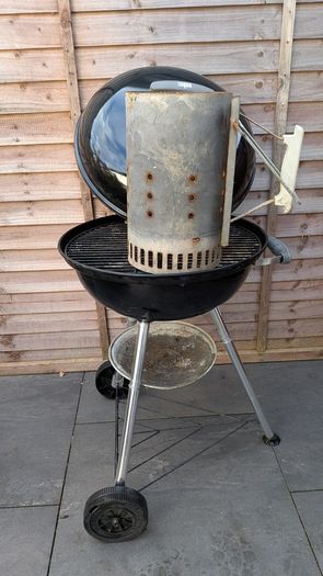 Weber 47cm Compact Charcoal BBQ