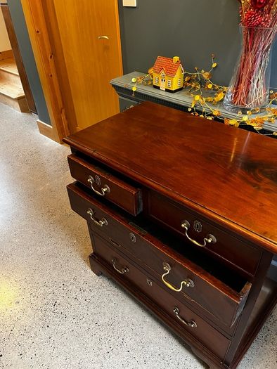 George III Gentleman's Chest of Drawers