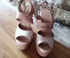 Carvela Sandles
