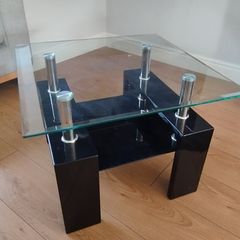 Coffee / Lamp table