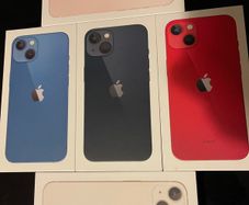 iPhone 13,128GB Unlocked Brand New Sealed Free Phone Cover and Screen Protector RECEIPT