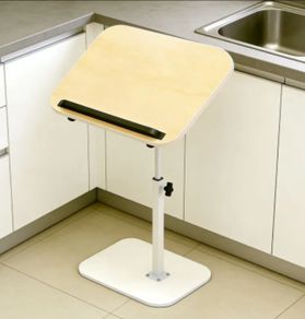 laptop desk adjustable height and angle band new in box