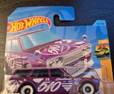 Hot Wheels Datsun Bluebird Wagon