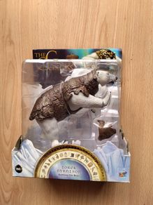 Golden Compass Iorek Byrinson Battling Ice Bear