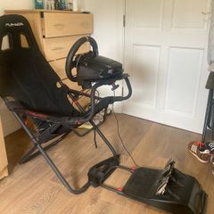 Sim Racing Bundle: Logitech G920 Wheel + Playseat Challenge
