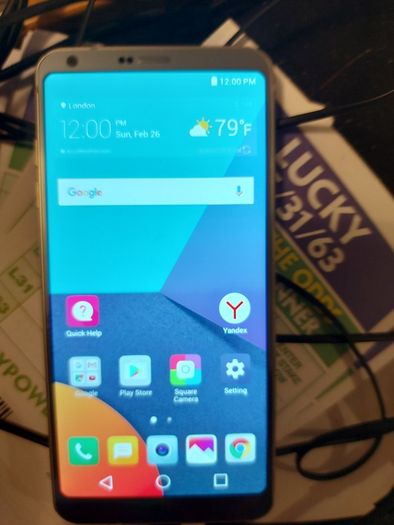 LG G6 mobile phone, 32GB, sim tray missing, excellent cosmetic condition otherwise