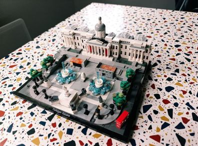 Lego Trafalgar Square 21045
