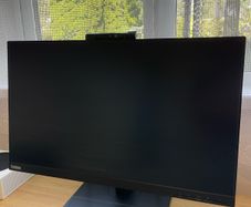 Lenovo ThinkVision 24" Full HD IPS Webcam