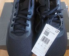 Adidas  runfalcon 3,black, brand new, UK 10, postage available