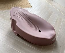 Schnuggle newborn bath insert