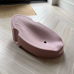 Schnuggle newborn bath insert