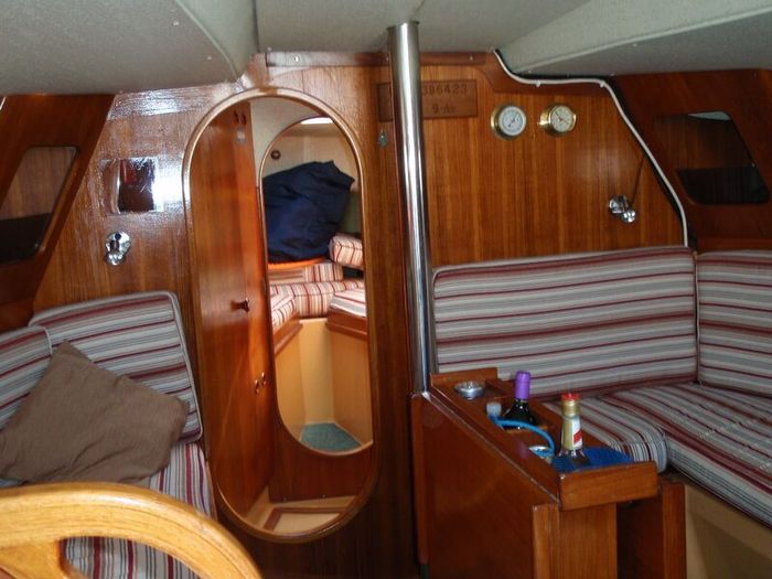 Kingscruiser 33 Yacht deposit paid.