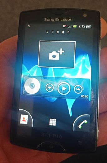 Sony Ericsson xperia mini