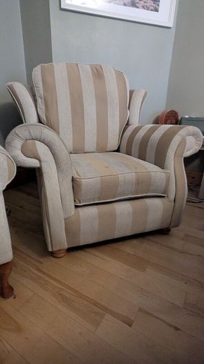4 seater sofa and 2 matching chairs