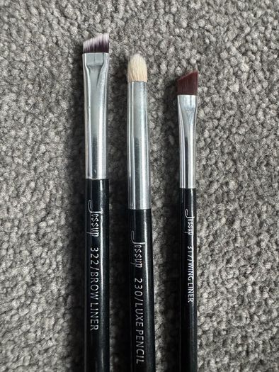 Jessup makeup brushes