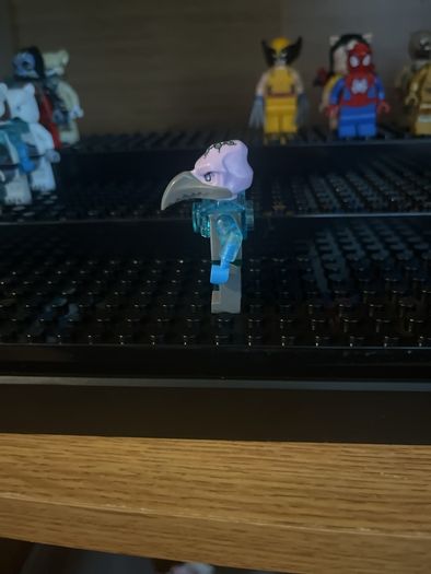 Lego Minifigure -- Legends Of  Chima -- Voron