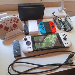 Nintendo Switch Bundle - Boxed V1 Unpatched