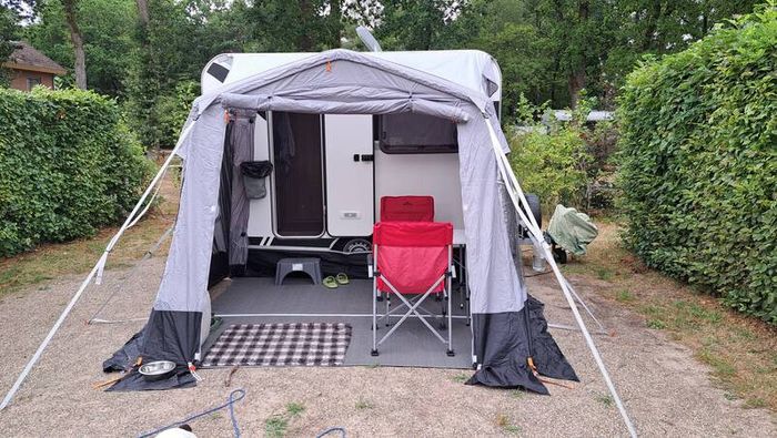 NTL Lazur lightweight caravan 2024