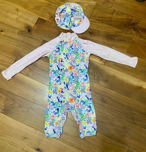 Girl Swimsuit with sunhat (2-3Y)