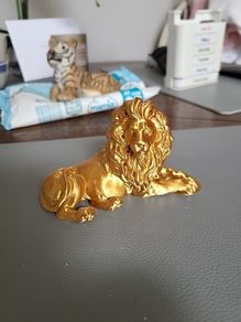Lion ornament