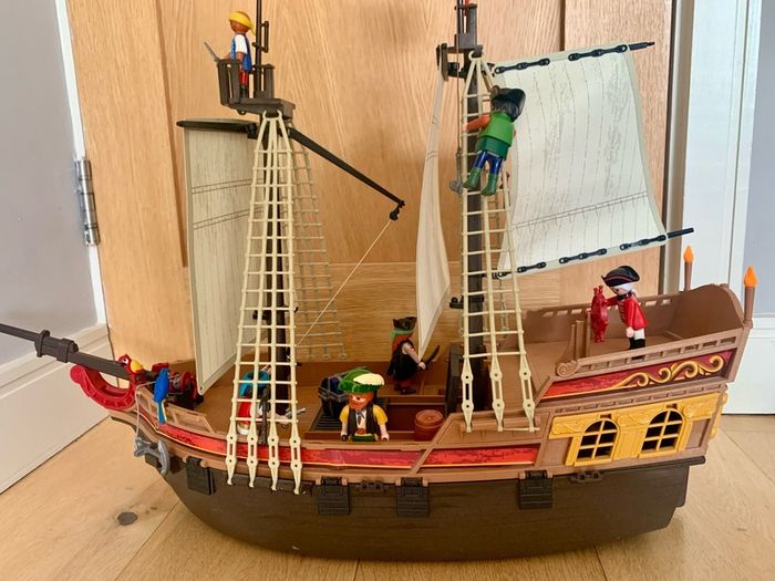 Playmobil Pirates Ship