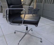 leather chair