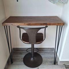 Breakfast Bar & Stool