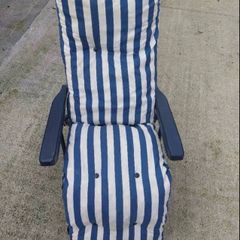 Sun Recliner Chair Padded Cushion