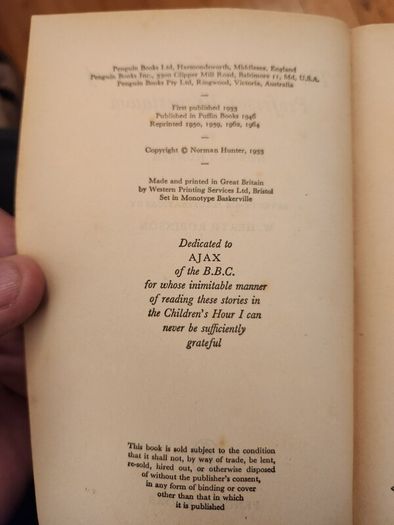 The Incredible Adventures Of Professor Branesstawm. By Norman Hunter. With 76 Illustrations By W. Heath Robinson. 4th EDITION 1962 Paperback In Good Condition.