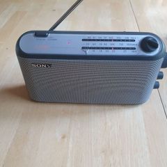 Sony ICF-703L portable 3-band analog radio (featuring FM, MW, and LW bands)