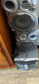 Hi Fi JVC Stereo and speakers 3 Cd player